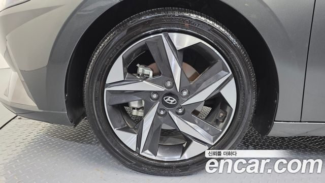 Hyundai AVANTE 2023 — photo 5