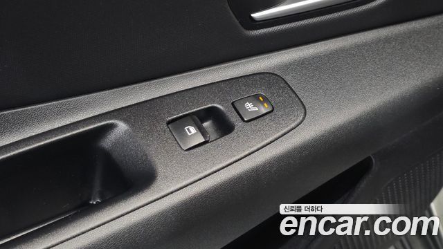 Hyundai AVANTE 2023 — photo 25