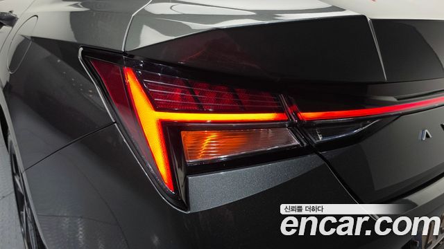 Hyundai AVANTE 2023 — photo 9