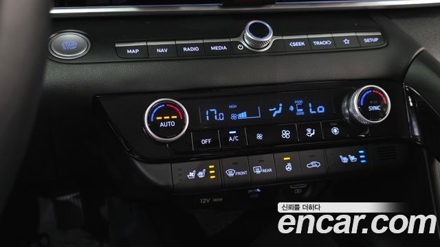 Hyundai AVANTE 2023 — photo 29