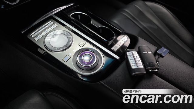 Genesis G80 2021 — photo 9