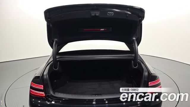Genesis G80 2021 — photo 20