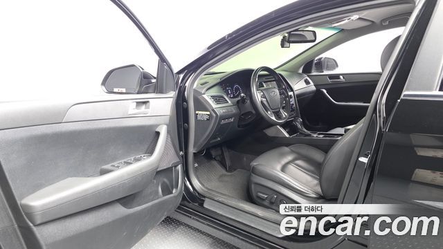 Hyundai Sonata 2015 — photo 13