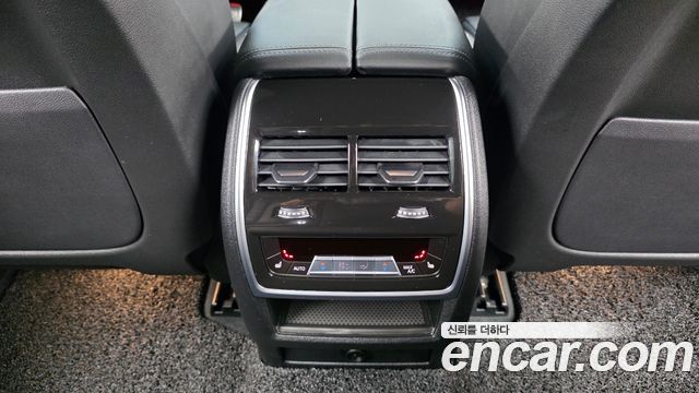 BMW X5 2022 — photo 18