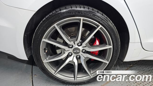 Genesis G70 2018 — photo 5