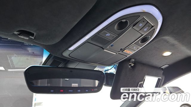 Genesis G70 2018 — photo 19