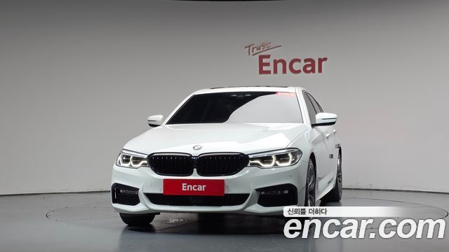 BMW 5-Series 2018 — photo 3