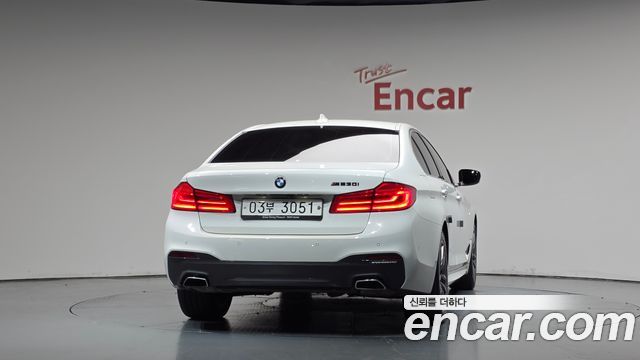 BMW 5-Series 2018 — photo 4