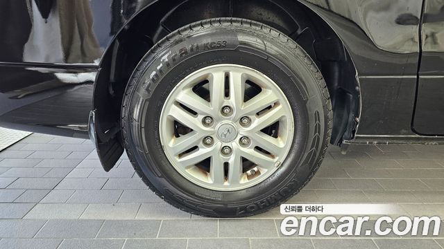 Hyundai Starex 2017 — photo 5