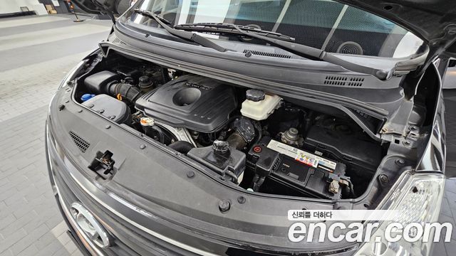 Hyundai Starex 2017 — photo 6
