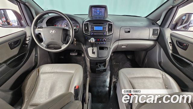 Hyundai Starex 2017 — photo 7
