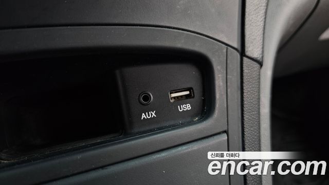 Hyundai Starex 2017 — photo 18
