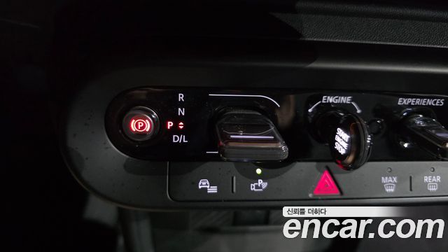 Mini Cooper 2025 — photo 12