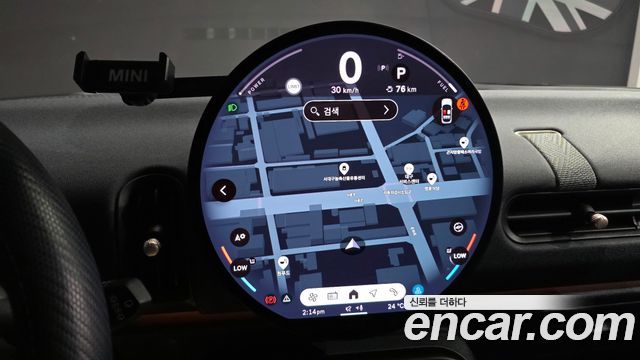 Mini Cooper 2025 — photo 20