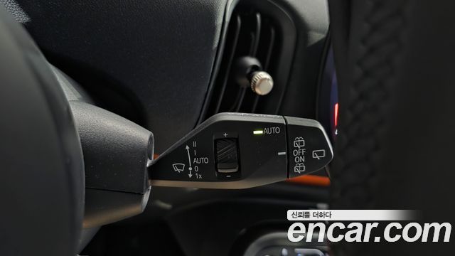 Mini Cooper 2025 — photo 25