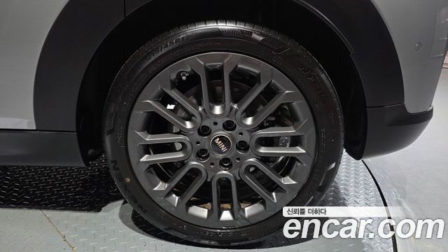 Mini Cooper 2025 — photo 7