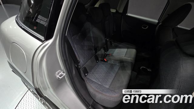 Mini Cooper 2025 — photo 16