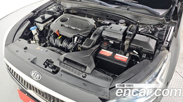 Kia K7 2018 — photo 6