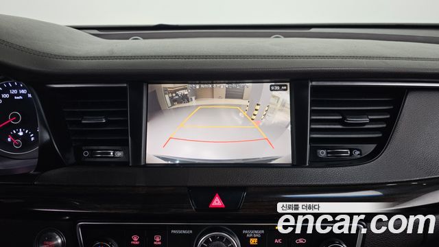 Kia K7 2018 — photo 21