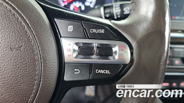 Kia K7 2018 — photo 26