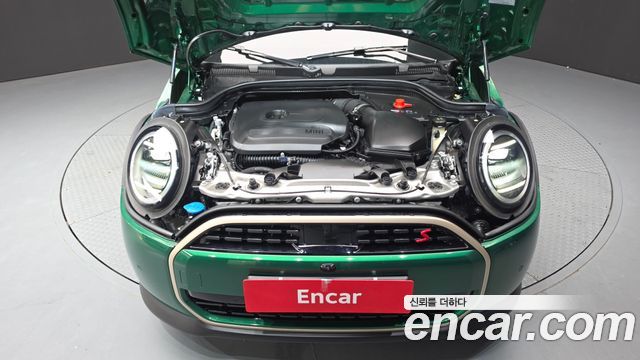 Mini Cooper 2025 — photo 6
