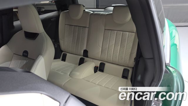 Mini Cooper 2025 — photo 17