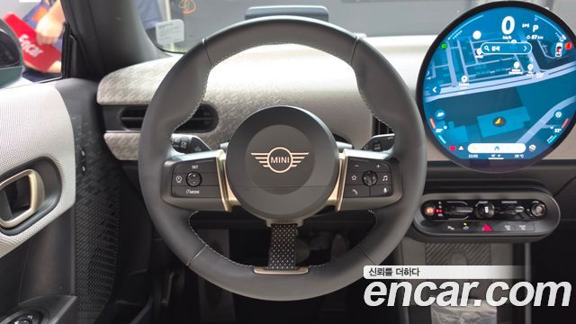 Mini Cooper 2025 — photo 19
