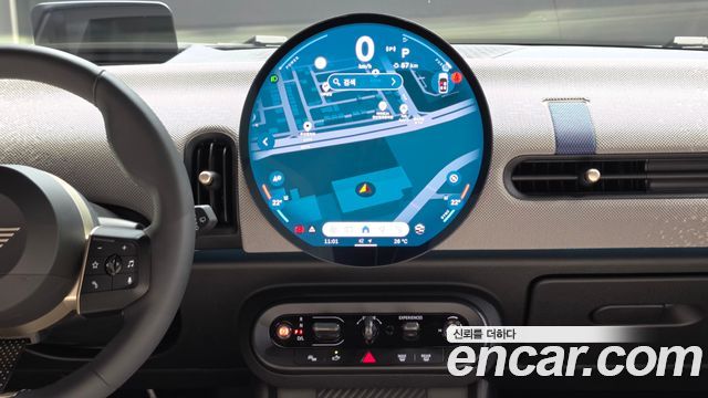 Mini Cooper 2025 — photo 20