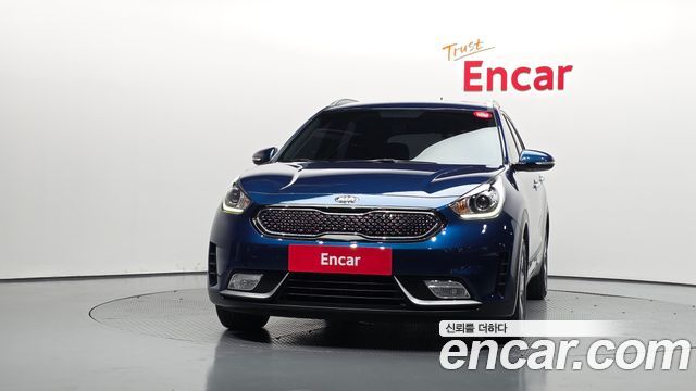Kia Niro 2018 — photo 3