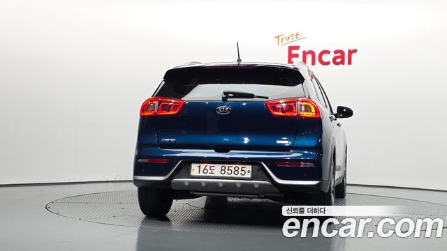 Kia Niro 2018 — photo 4