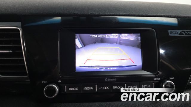 Kia Niro 2018 — photo 22