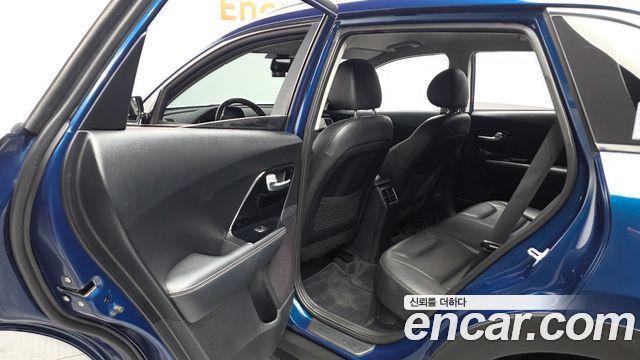 Kia Niro 2018 — photo 16