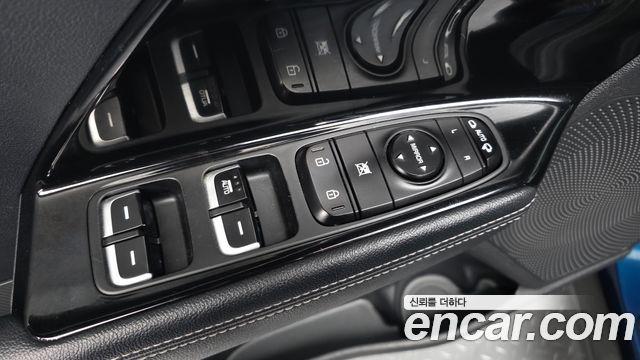Kia Niro 2018 — photo 27