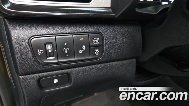 Kia Niro 2018 — photo 28