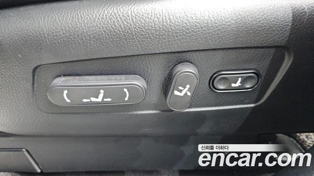 Kia Mohave 2018 — photo 21