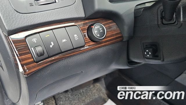 Kia Mohave 2018 — photo 22