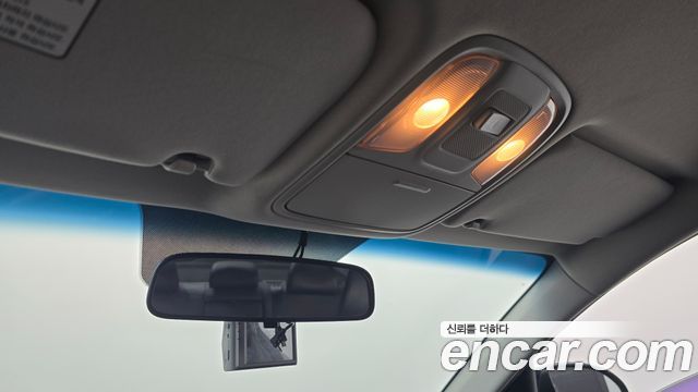 Kia K5 2016 — photo 20