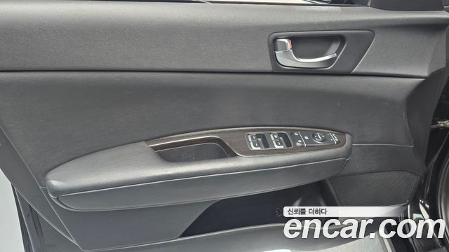 Kia K5 2016 — photo 14