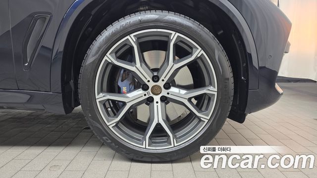 BMW X5 2019 — photo 7