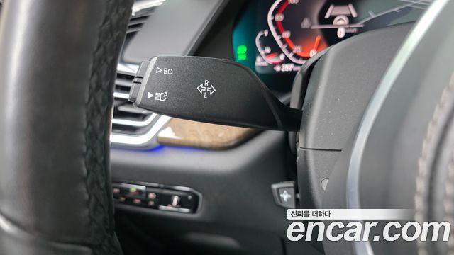 BMW X5 2019 — photo 28