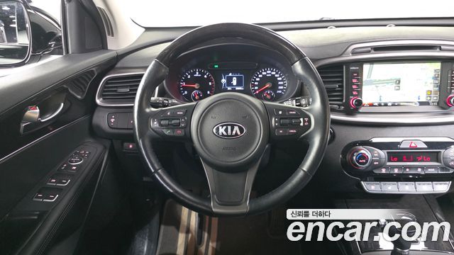 Kia Sorento 2015 — photo 13