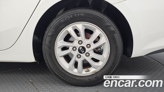 Kia K3 2019 — photo 7