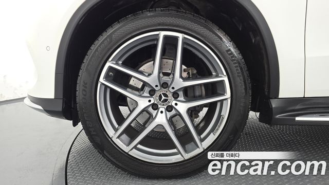 Mercedes-Benz GLE-Class 2018 — photo 5