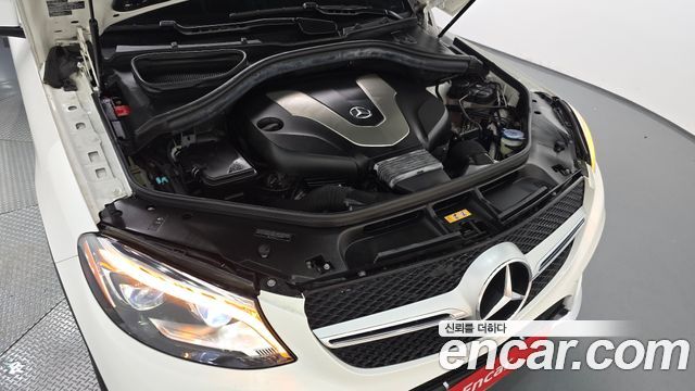 Mercedes-Benz GLE-Class 2018 — photo 6