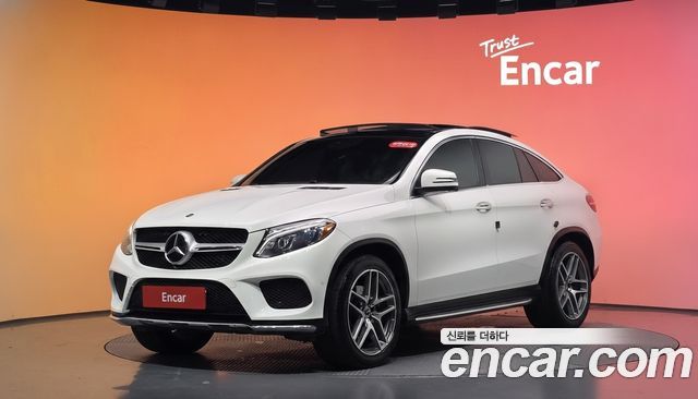 Mercedes-Benz GLE-Class 2018 — photo 1