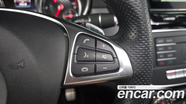 Mercedes-Benz GLE-Class 2018 — photo 27