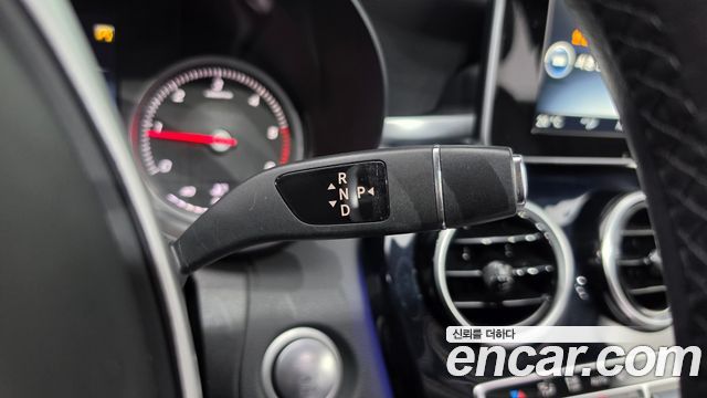 Mercedes-Benz C-Class 2017 — photo 9