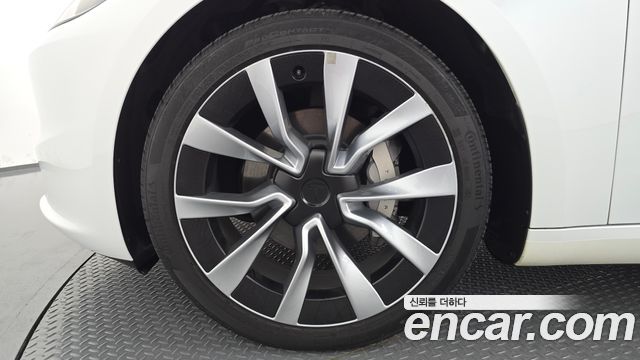 Tesla Model 3 2024 — photo 5