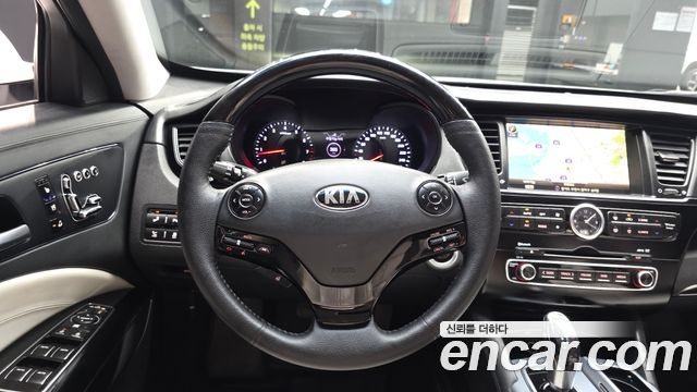 Kia K9 2013 — photo 18