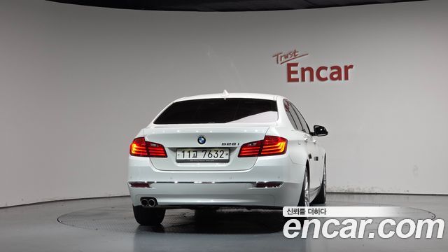 BMW 5-Series 2015 — photo 4